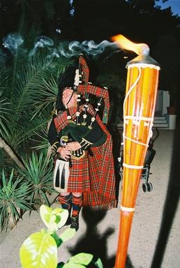 reception 14 aug 04.JPG